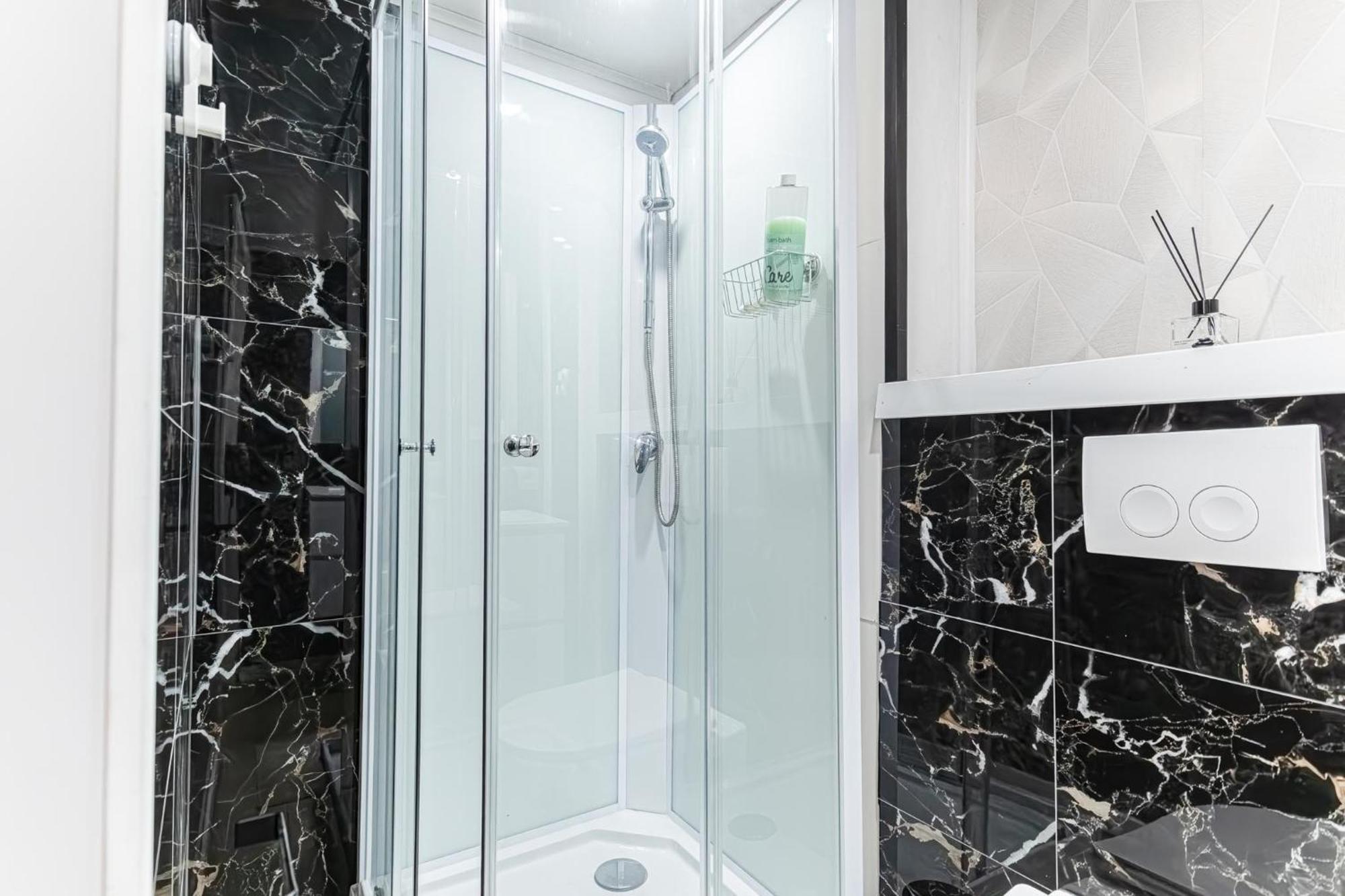 Spacious Shared 5Br Apt In The Heart Of Gent Exteriér fotografie